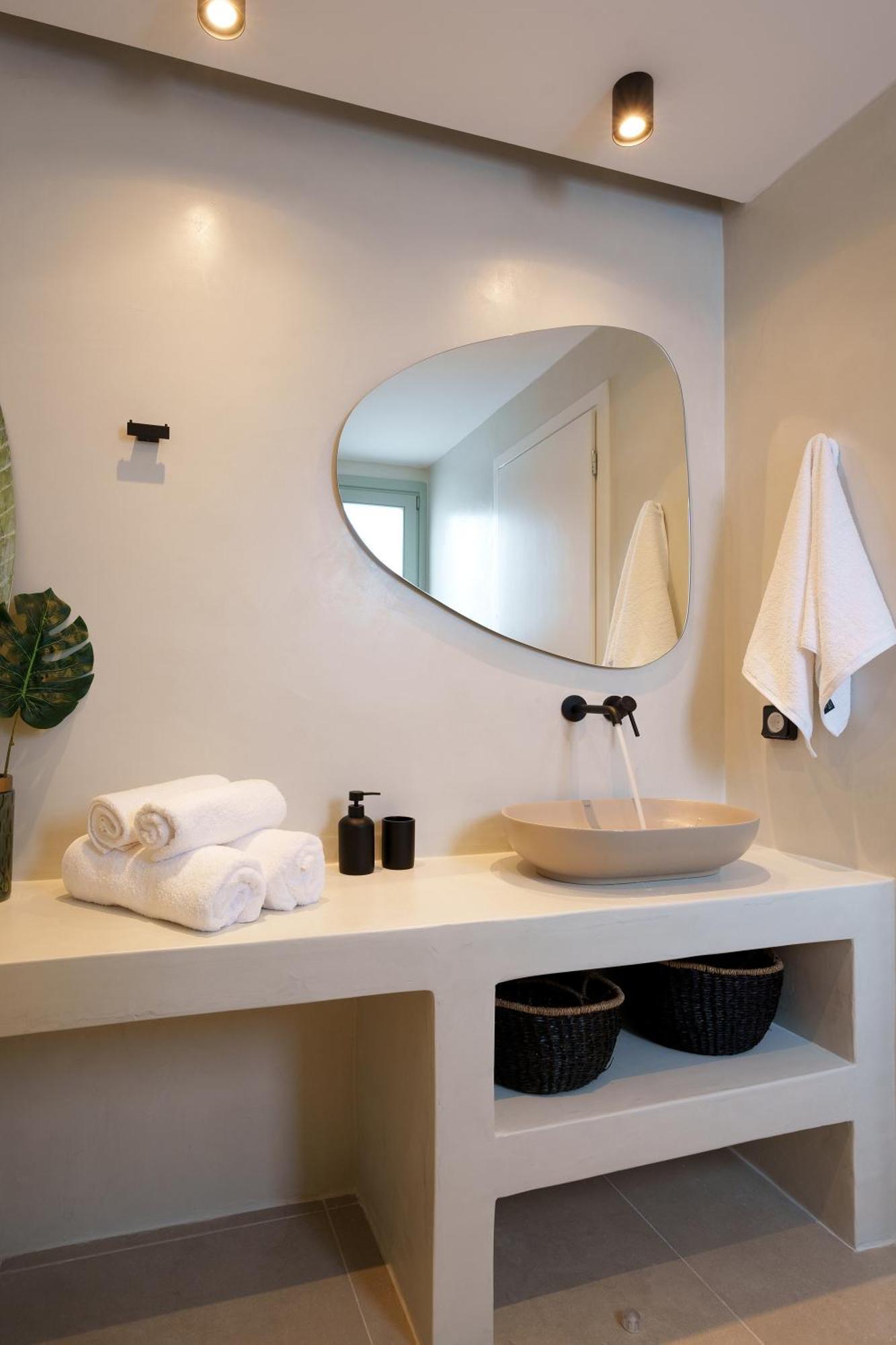 Sugarwhite Suites With Private Not Heated Pool Emporio  Luaran gambar