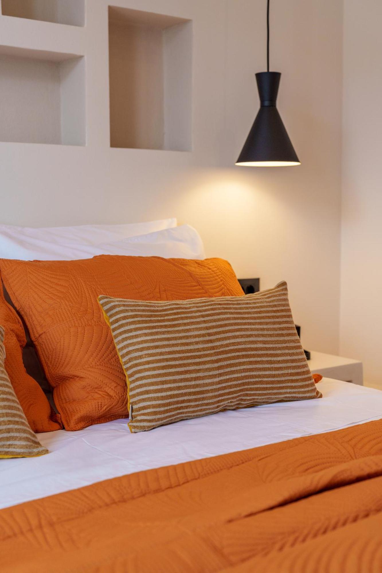 Sugarwhite Suites With Private Not Heated Pool Emporio  Luaran gambar