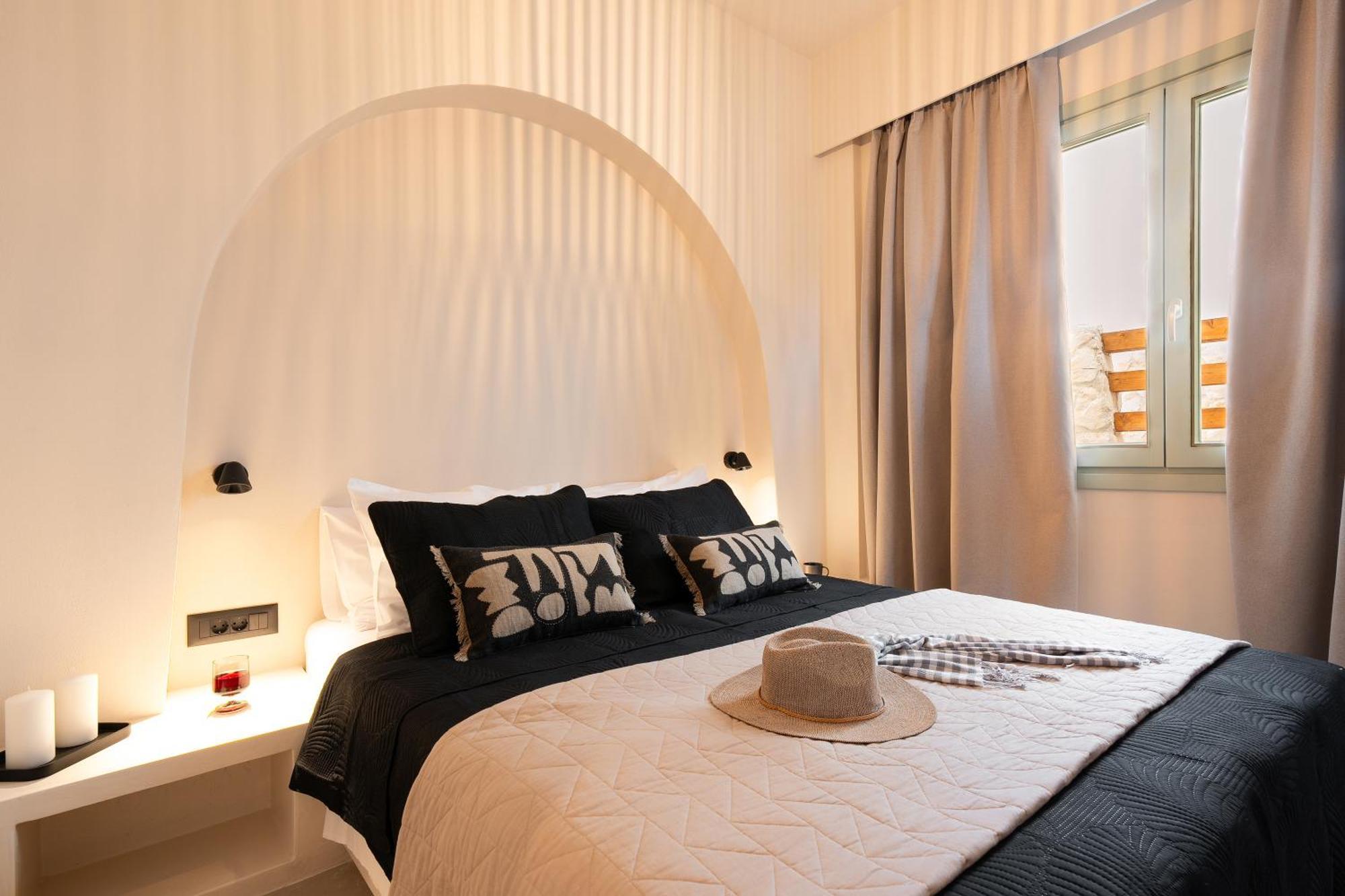 Sugarwhite Suites With Private Not Heated Pool Emporio  Luaran gambar